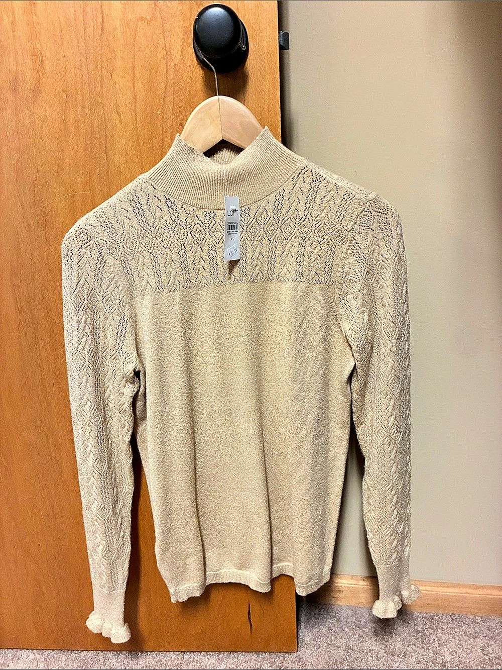 Loft Cable Knit Turtleneck in Gold Size XS NWT